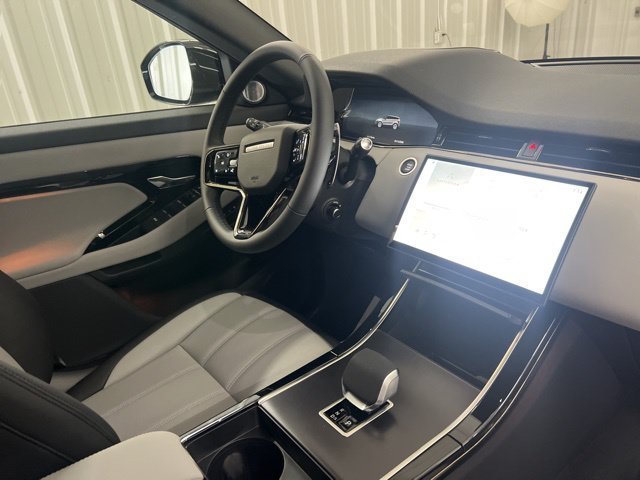 New 2026 Arroios Grey Land Rover Dynamic SE image 24