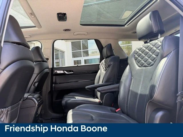 Used 2022 Gray Hyundai Limited image 39