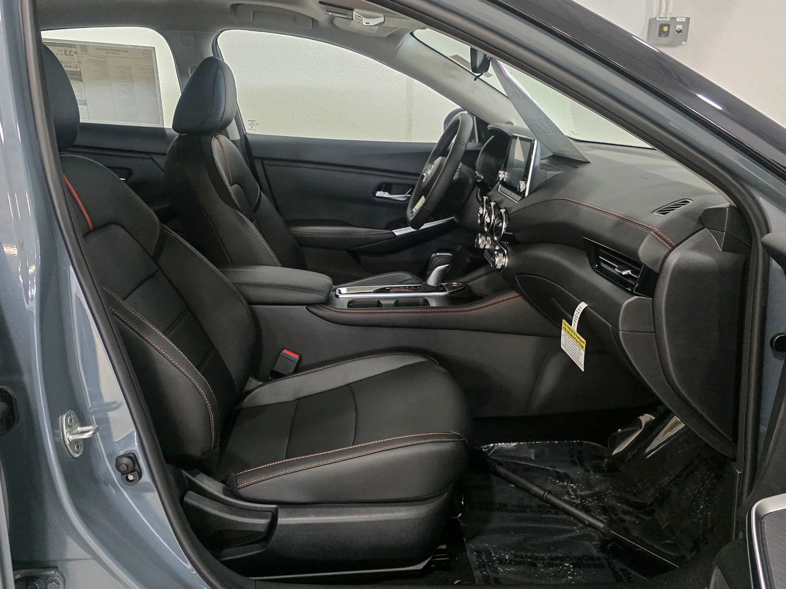 2025 Nissan Sentra SR - Photo 21