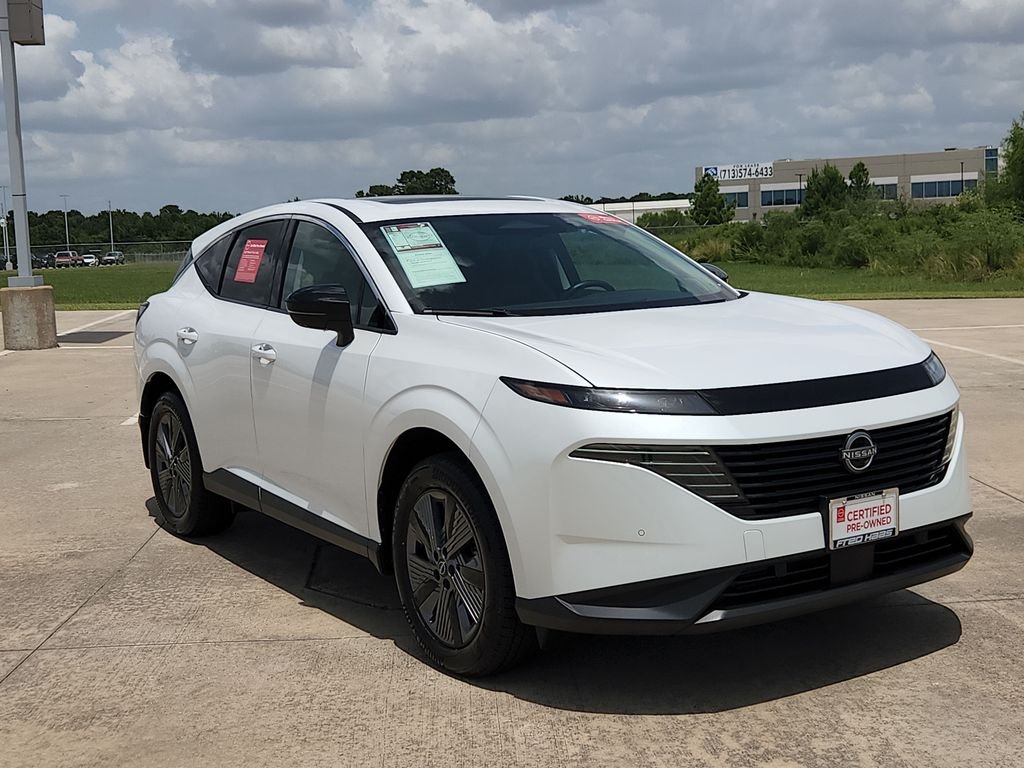 Certified Used 2025 White Nissan SL image 3