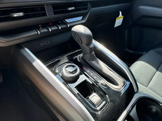 New 2026 White Chevrolet Trail Boss image 23