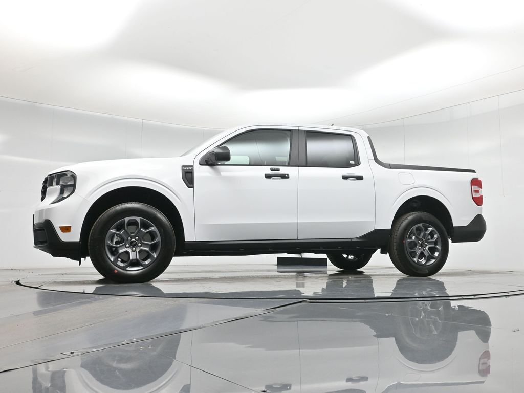 New 2026 Oxford White Ford XLT image 50