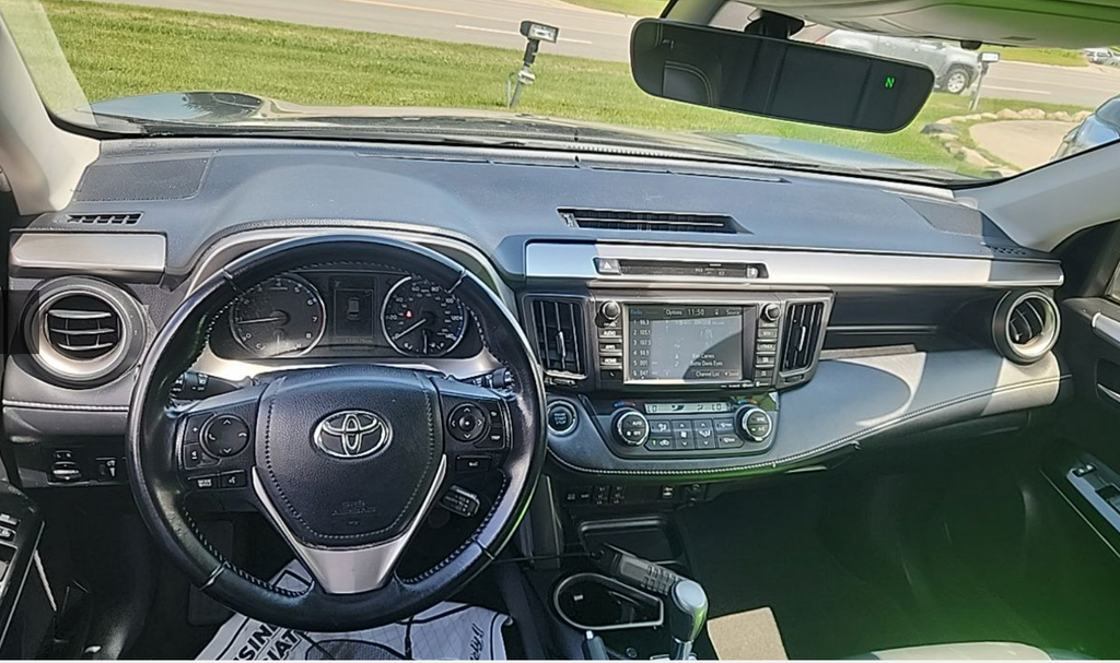 Used 2016 Magnetic Gray Metallic Toyota Limited image 8