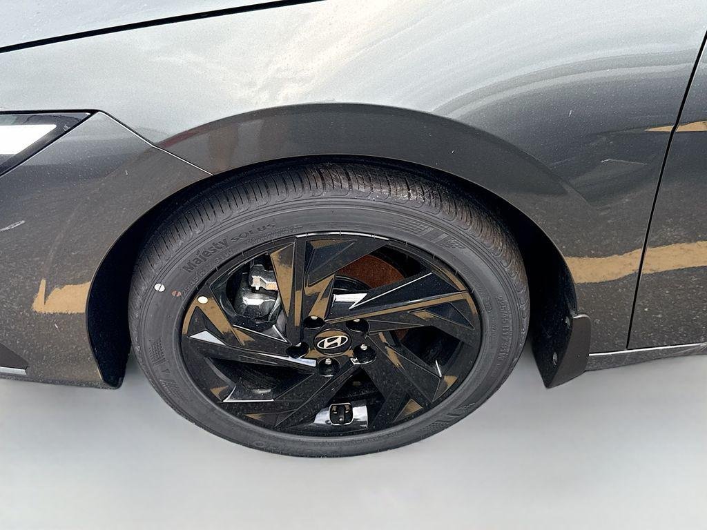 New 2026 Amazon Gray Hyundai SEL Sport image 23