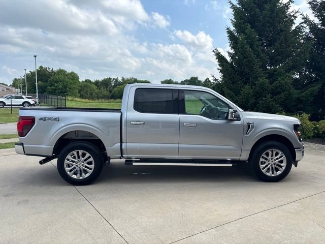New 2026 Silver Ford XLT image 5