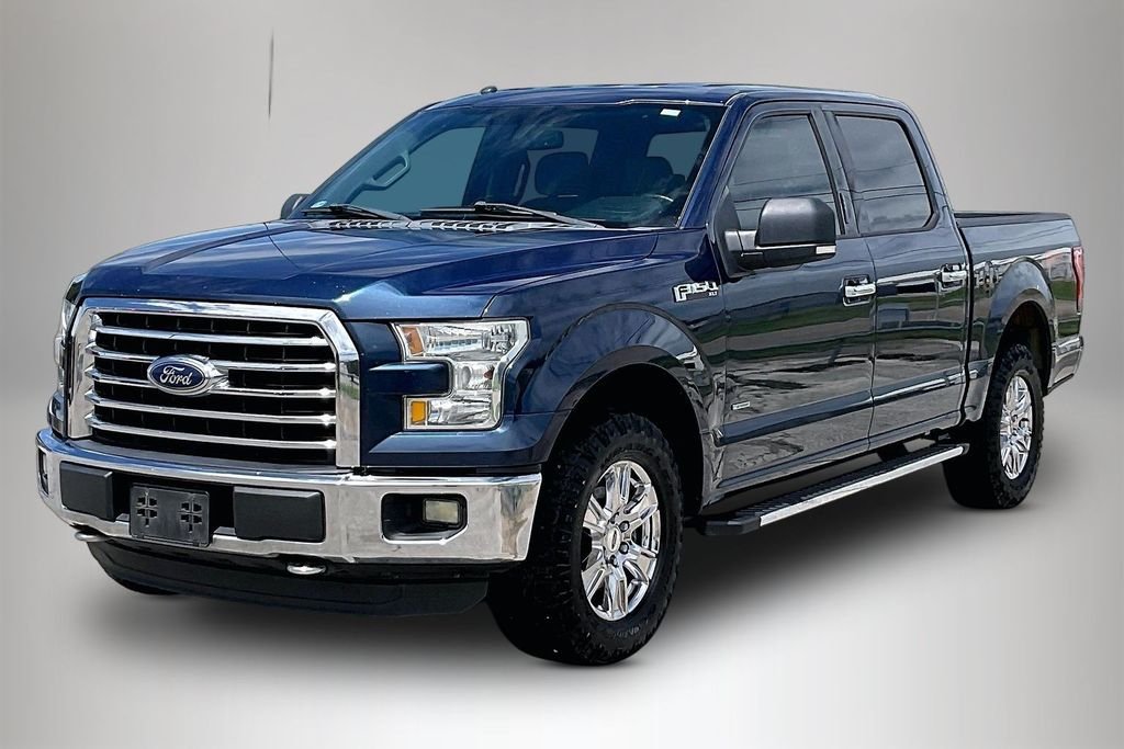 Used 2016 Blue Ford XLT image 2