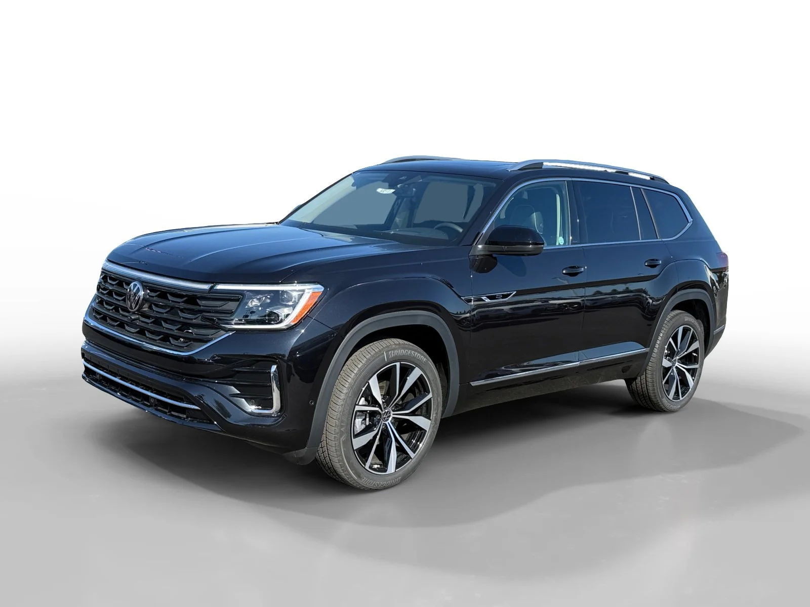 2026 Volkswagen Atlas 2.0T SEL Premium R-Line 4MOTION's photo