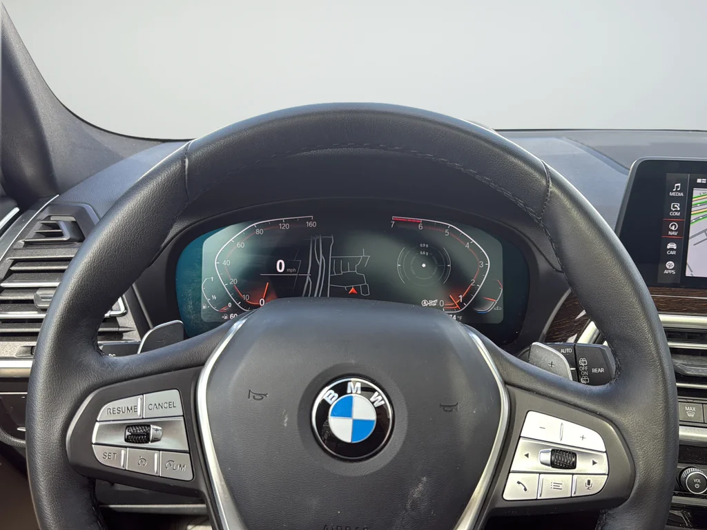 Used 2023 Gray BMW xDrive30i image 13