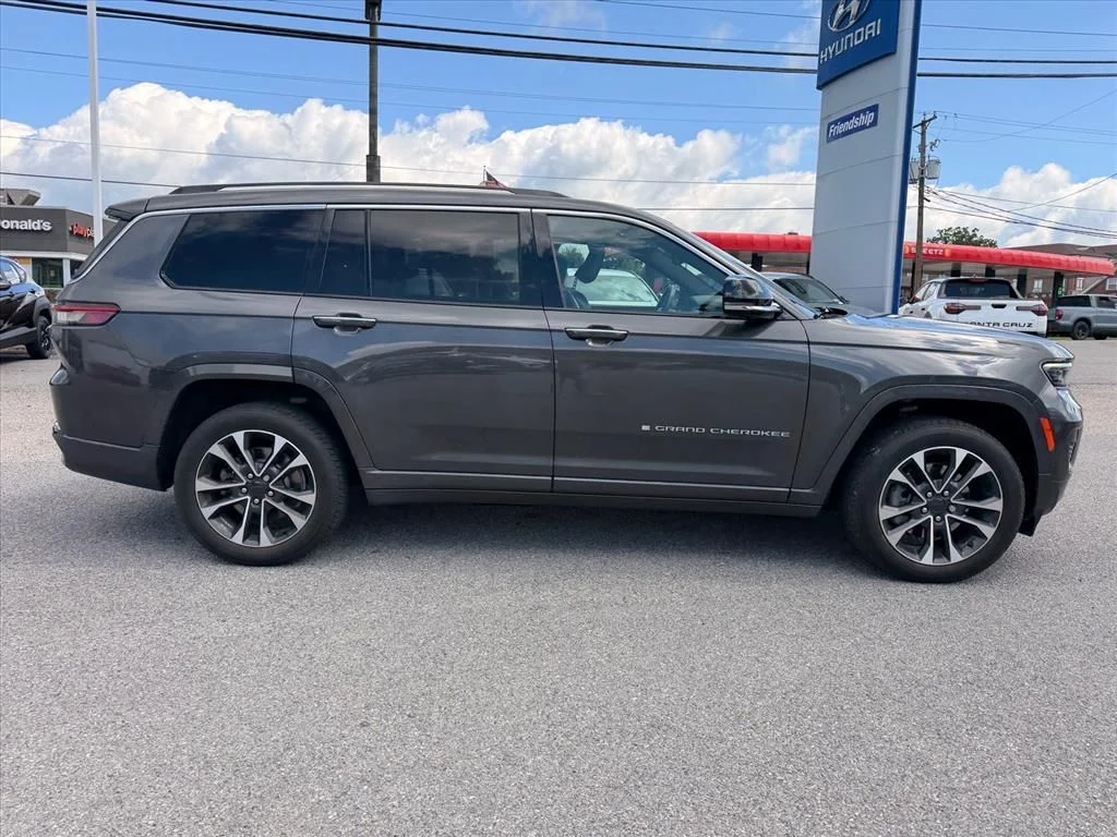 Used 2021 Gray Jeep Overland image 14