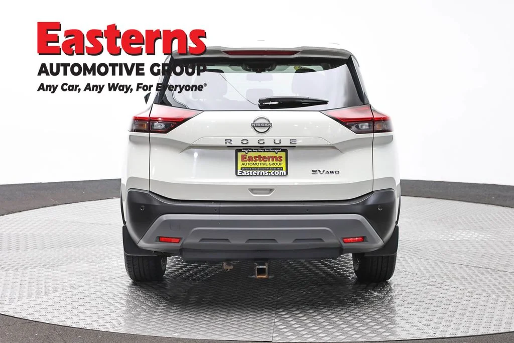 Used 2023 White Nissan SV image 6