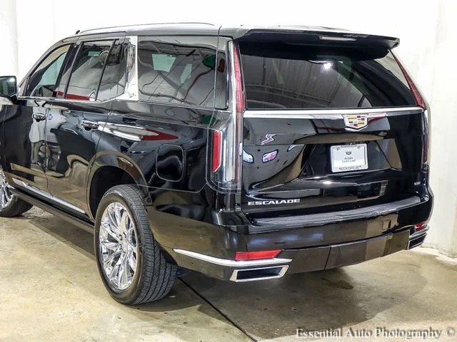 Used 2021 Black Cadillac Premium Luxury Platinum image 5