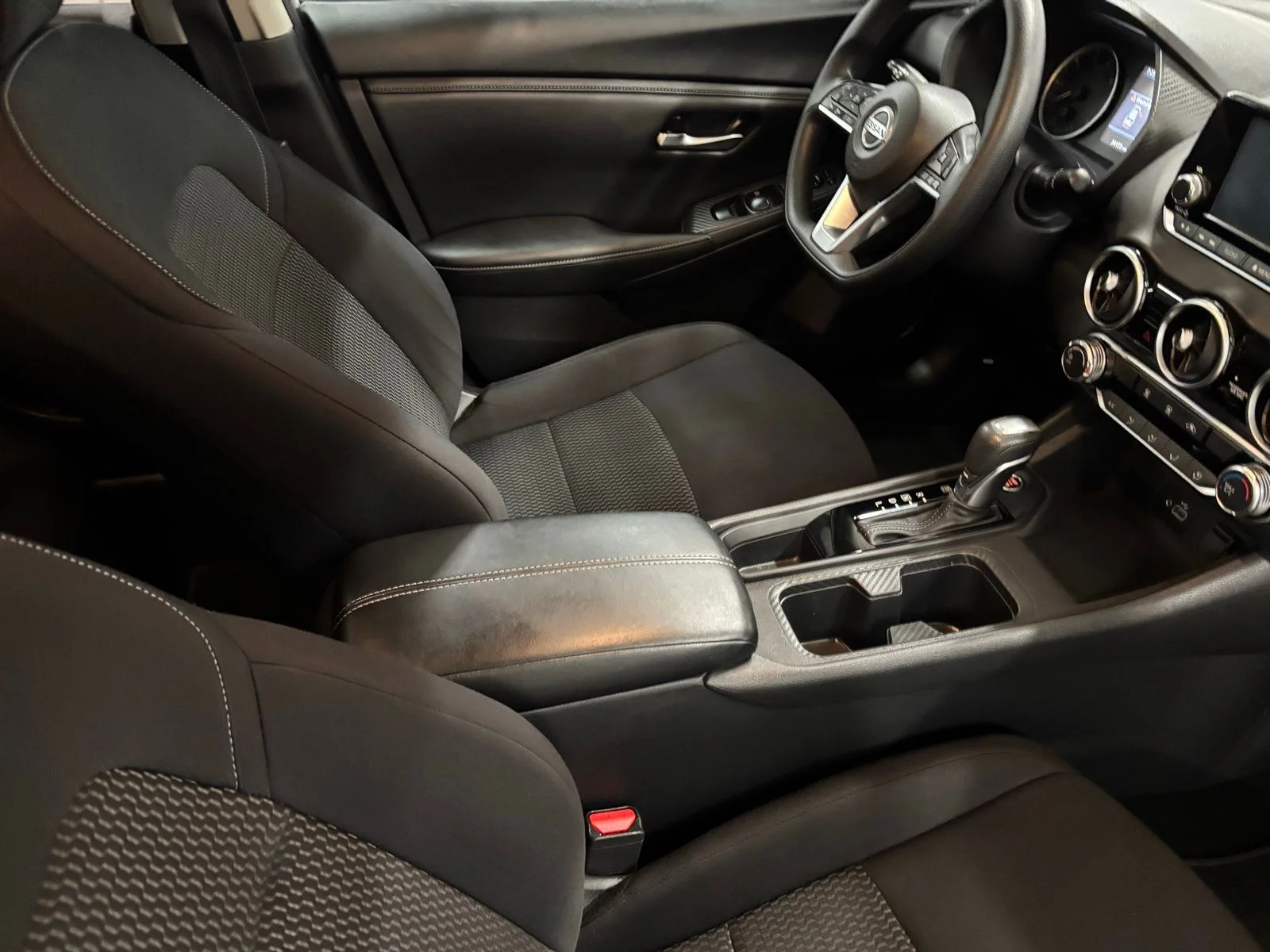 Used 2023 Silver Nissan S image 21
