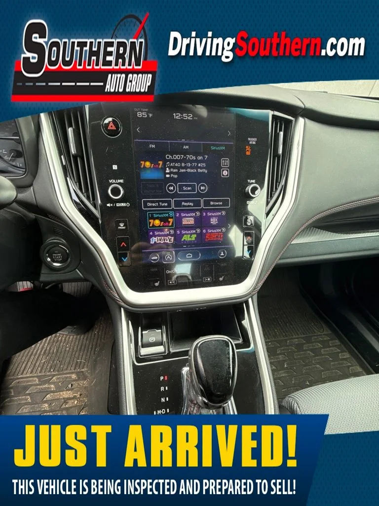 Used 2020 Silver Subaru 2.5i Sport image 1