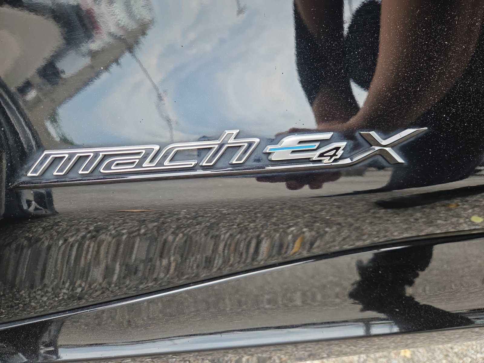 2023 Ford Mustang Mach-E Premium AWD - Photo 16