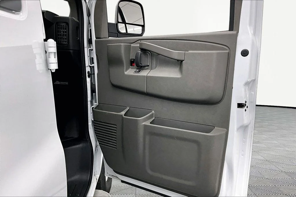 Certified Used 2024 Summit White Chevrolet Work Van image 23