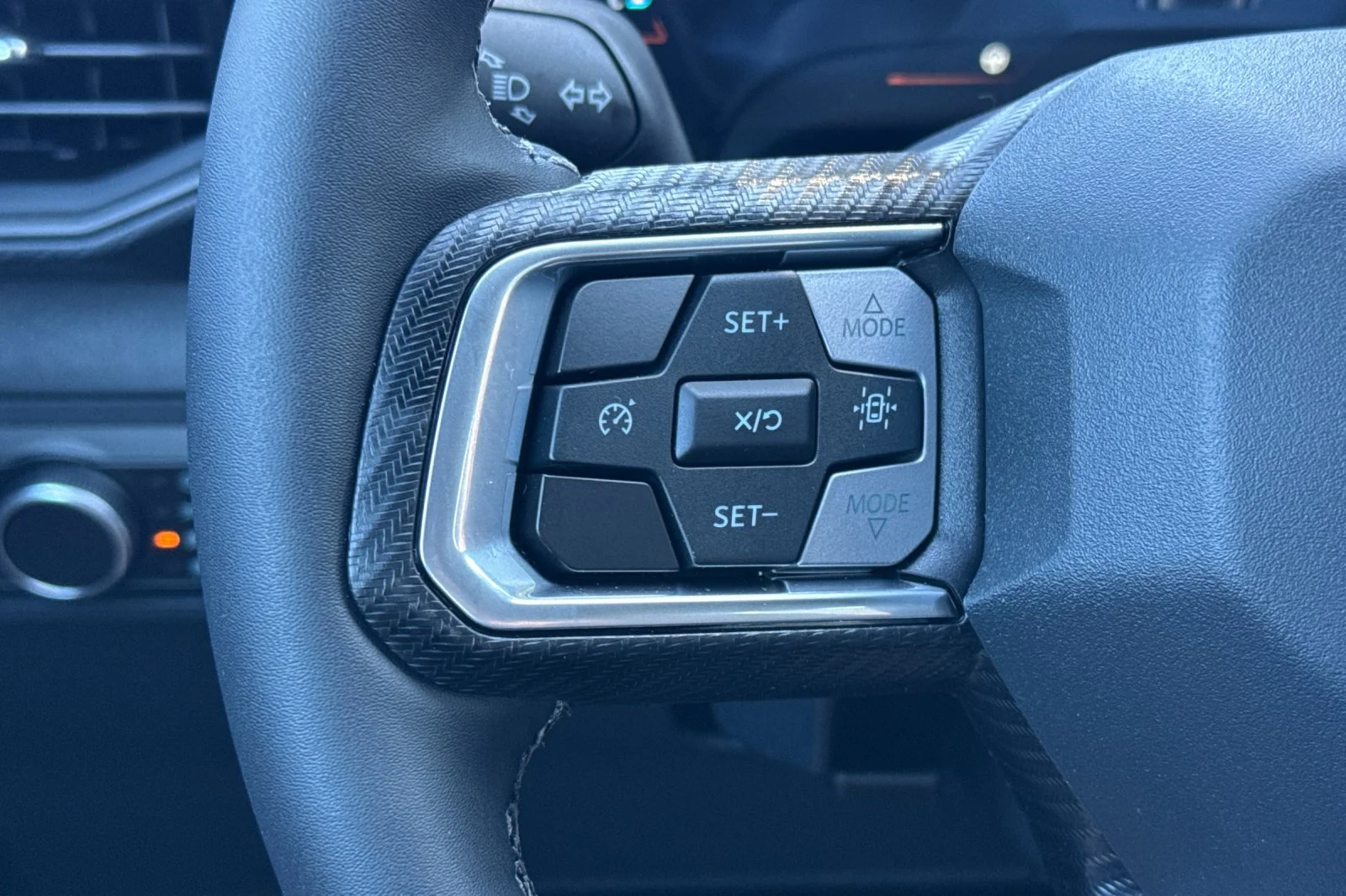 New 2026 Oxford White Ford EcoBoost® Fastback image 25
