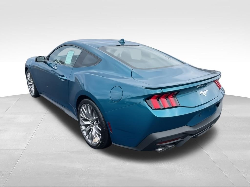 2026 Ford Mustang EcoBoost Premium Fastback - Photo 6