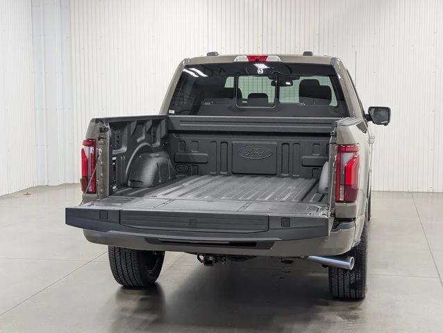 New 2026 Marsh Gray Ford Platinum® image 67