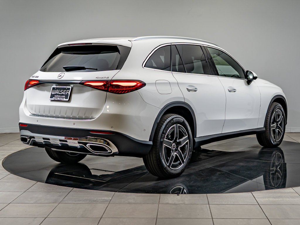 New 2027 Polar White Mercedes-Benz GLC 300 image 5
