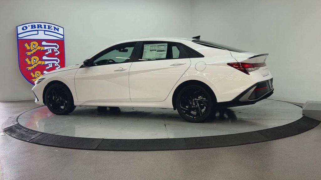 Used 2026 White Hyundai SEL Sport image 4