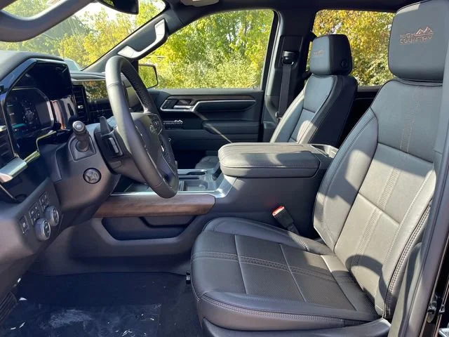 2026 Chevrolet Silverado 1500 High Country - Photo 11