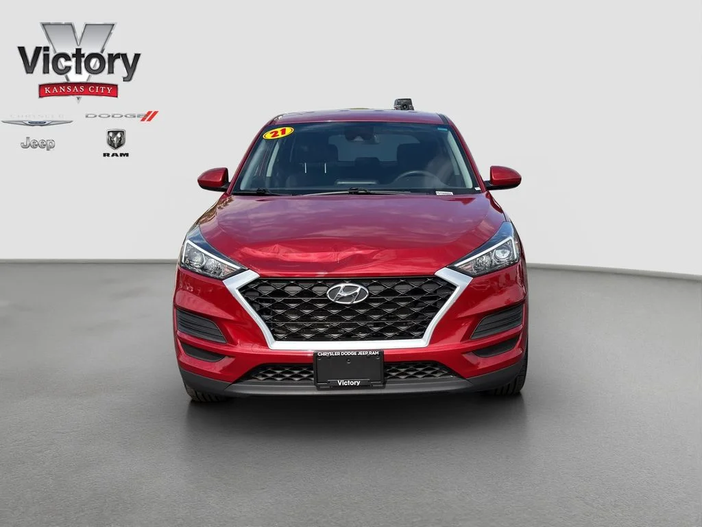 Used 2021 Hyundai Tucson SE with VIN KM8J23A40MU324738 for sale in Kansas City