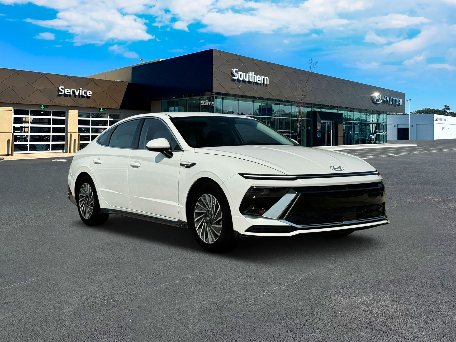 New 2025 White Hyundai SEL image 11