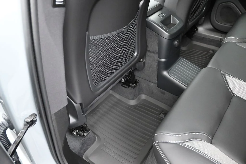 New 2026 Vapour Grey Volvo T8 Polestar Engineered image 12