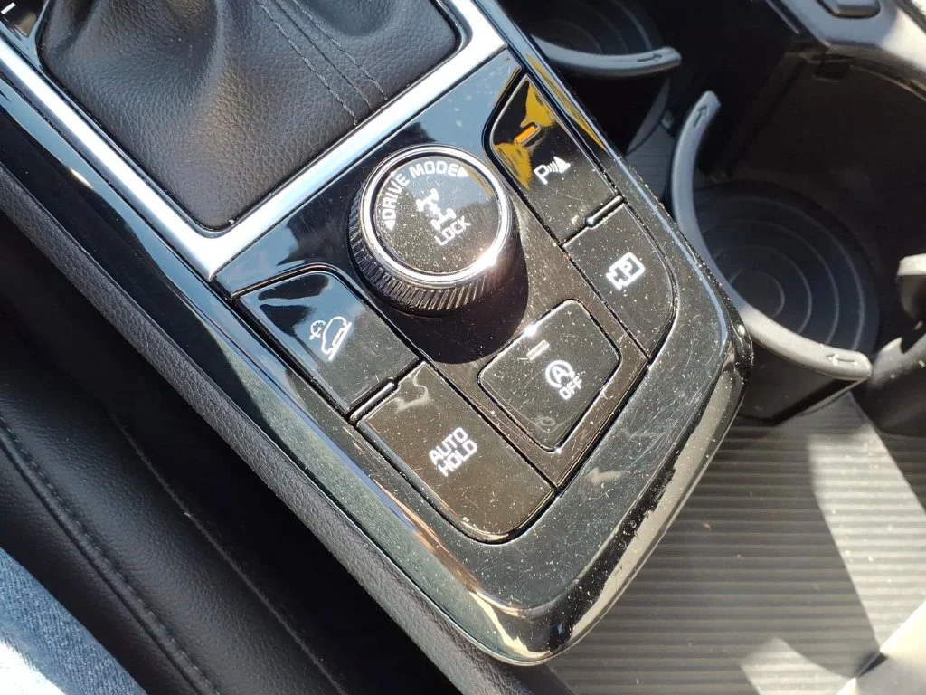 Used 2024 Gray Kia X-Line image 27