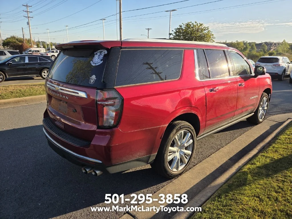 Used 2021 Red Chevrolet High Country image 4