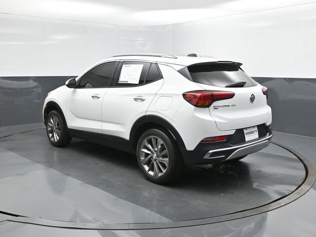Used 2021 White Buick Essence image 5
