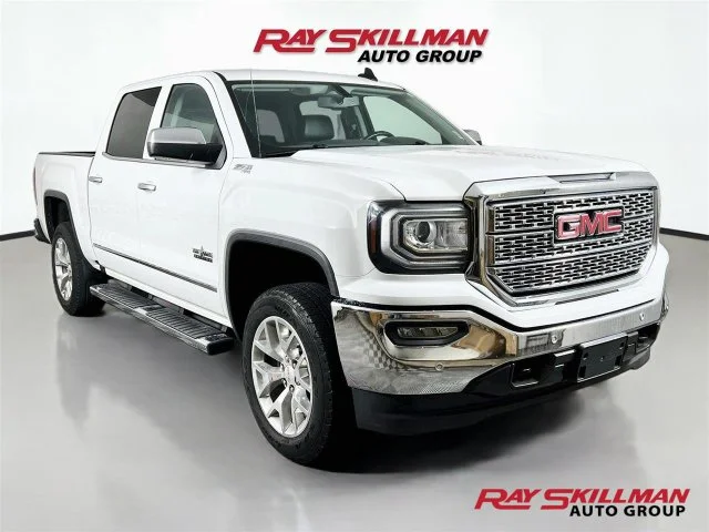 Used 2018 White GMC SLT image 1
