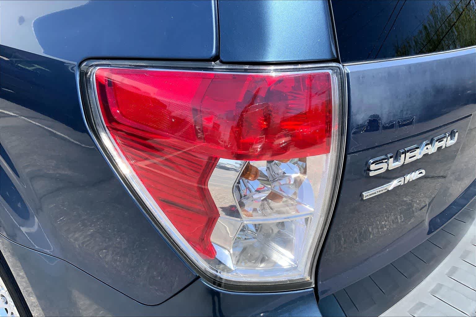 Used 2012 Marine Blue Pearl Subaru 2.5X Touring image 25