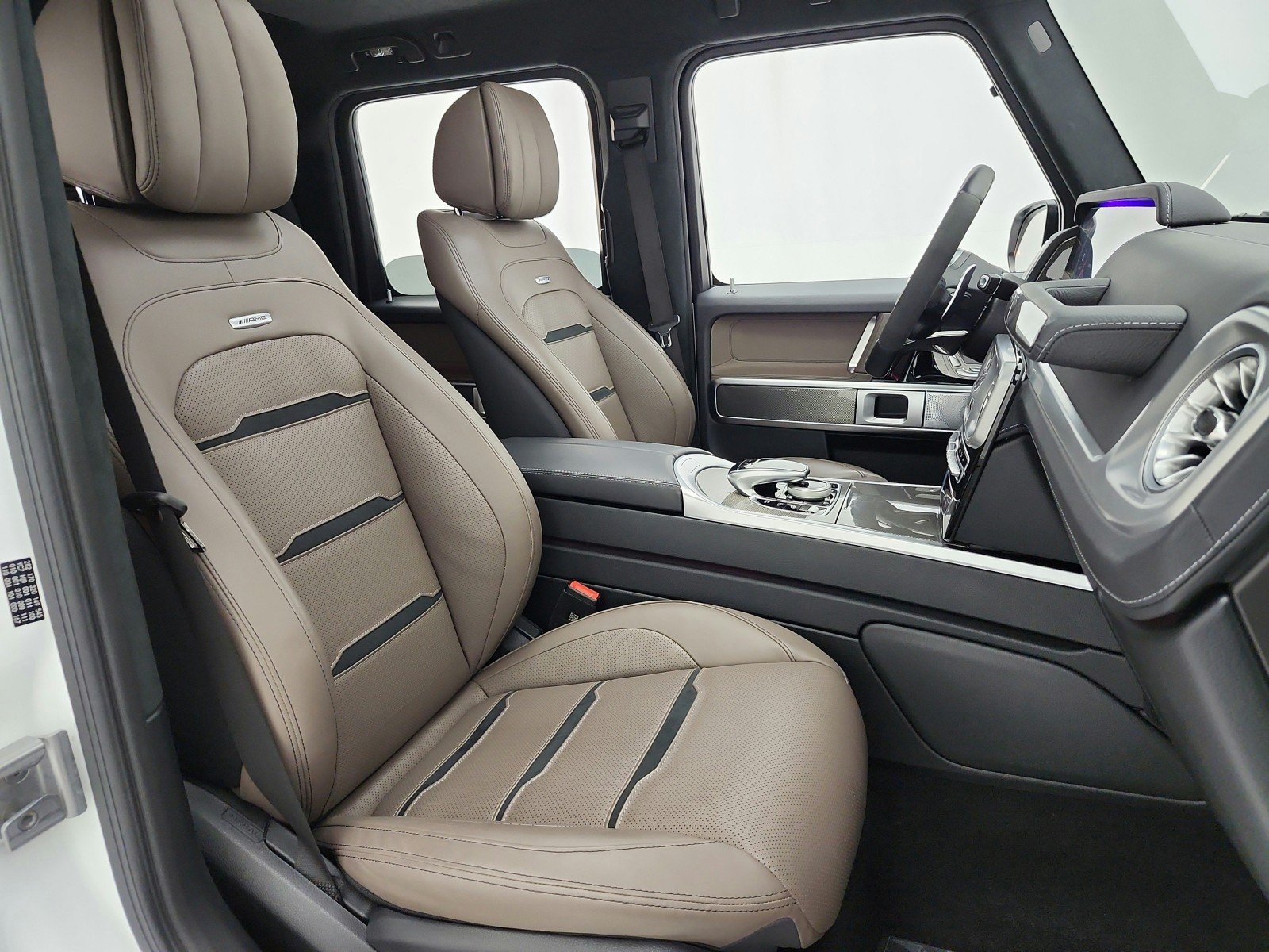 Certified Used 2024 Polar White Mercedes-Benz AMG® G 63 4MATIC SUV image 28
