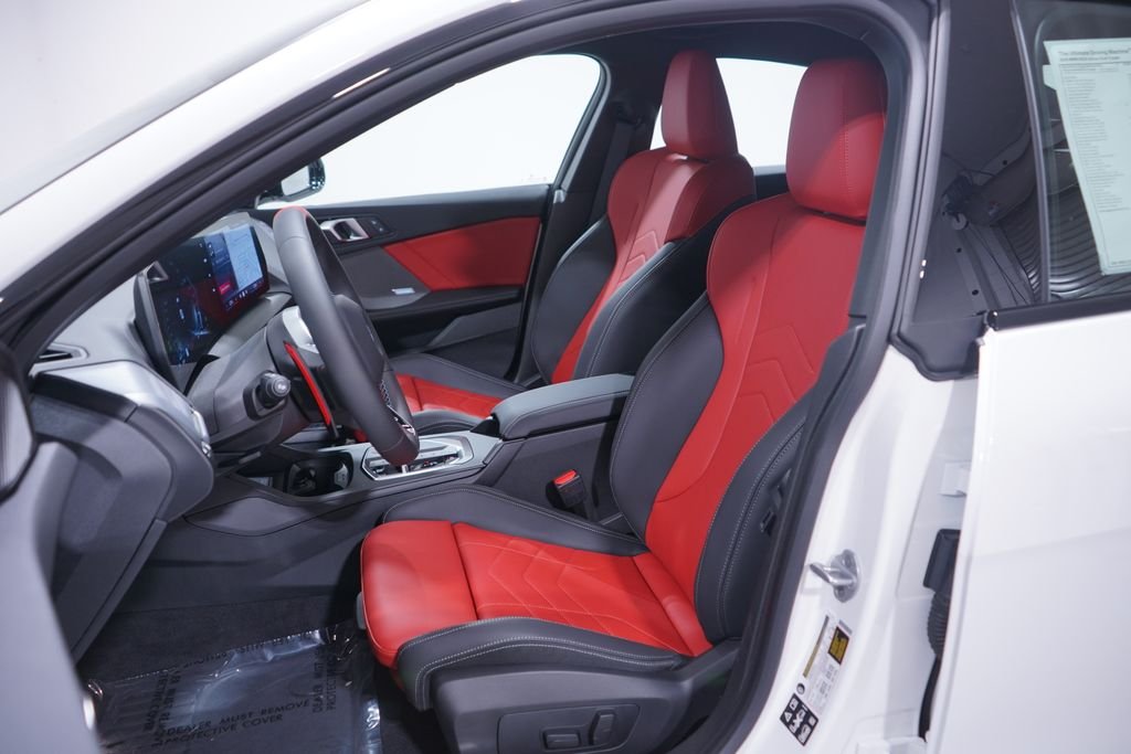 2026 BMW 2 Series M235 - Photo 7