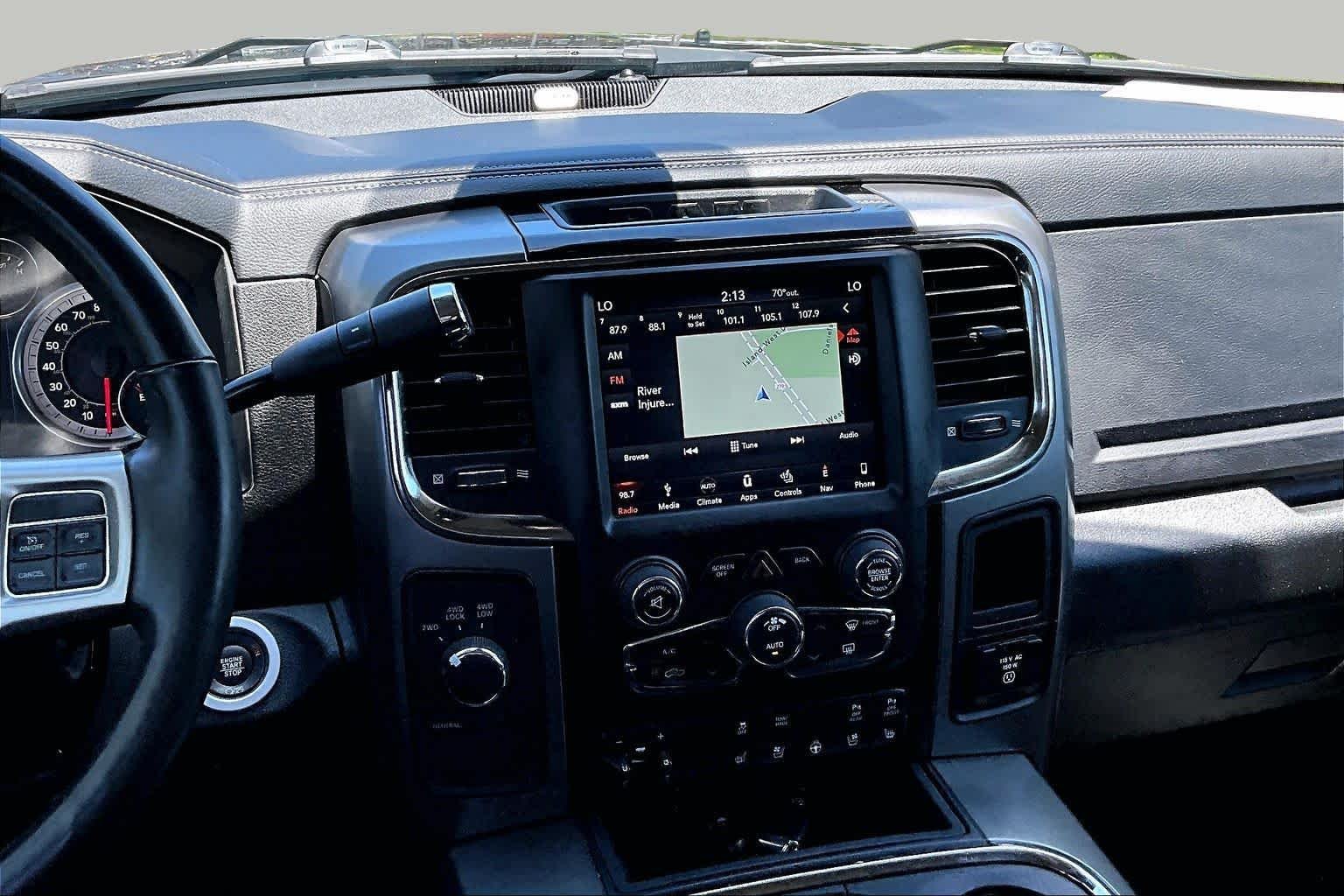 Used 2018 Granite Crystal Metallic Clearcoat Ram Laramie image 7