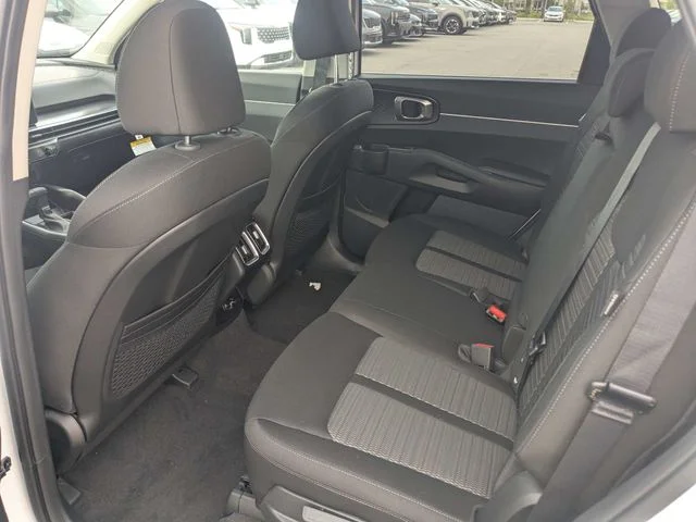 New 2026 Glacial White Pearl Kia LX image 14