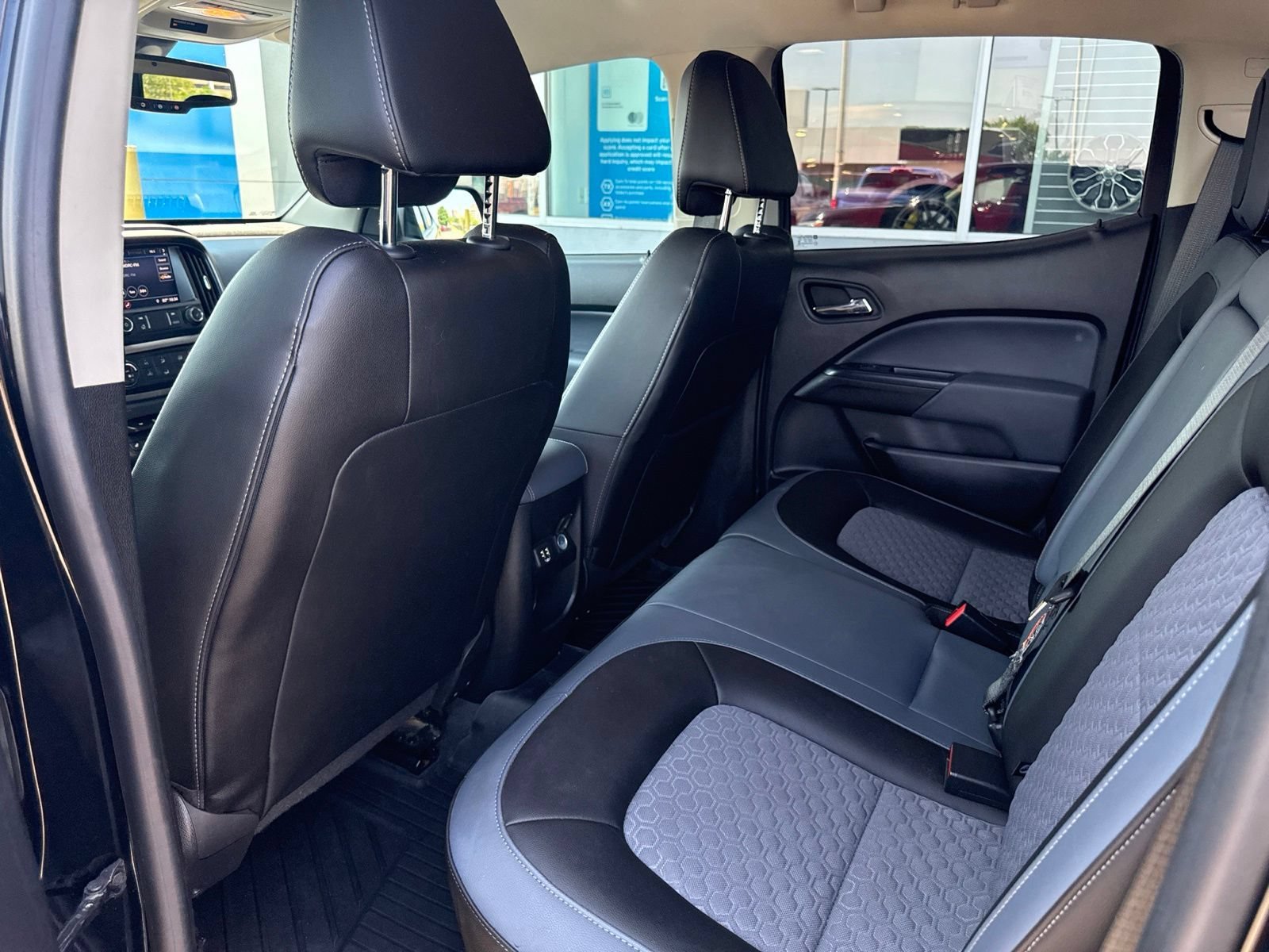 Used 2021 Black Chevrolet Z71 Midnight Edition with Technology Package image 15