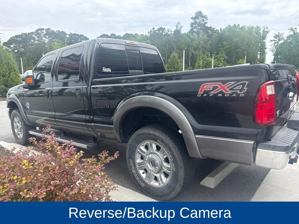 Used 2014 Tuxedo Black Metallic Ford Lariat image 4