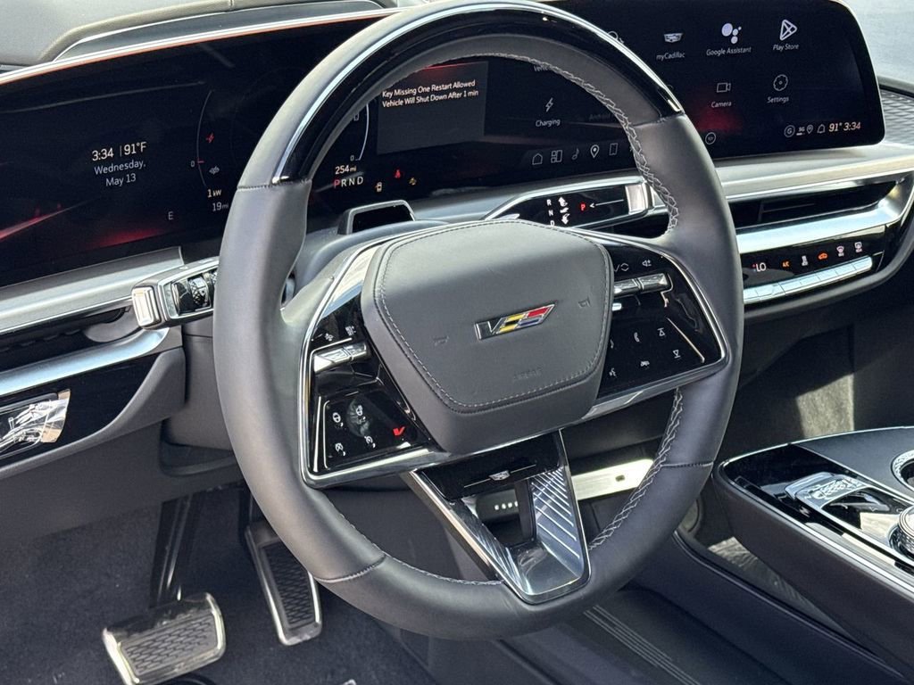 2026 Cadillac LYRIQ V Premium - Photo 15