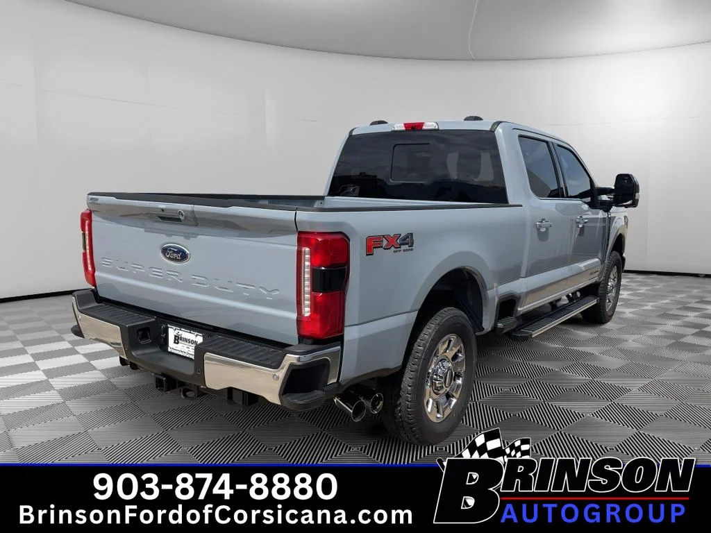 New 2026 Glacier Gray Metallic Tri-Coat Ford F-250® Lariat® image 5