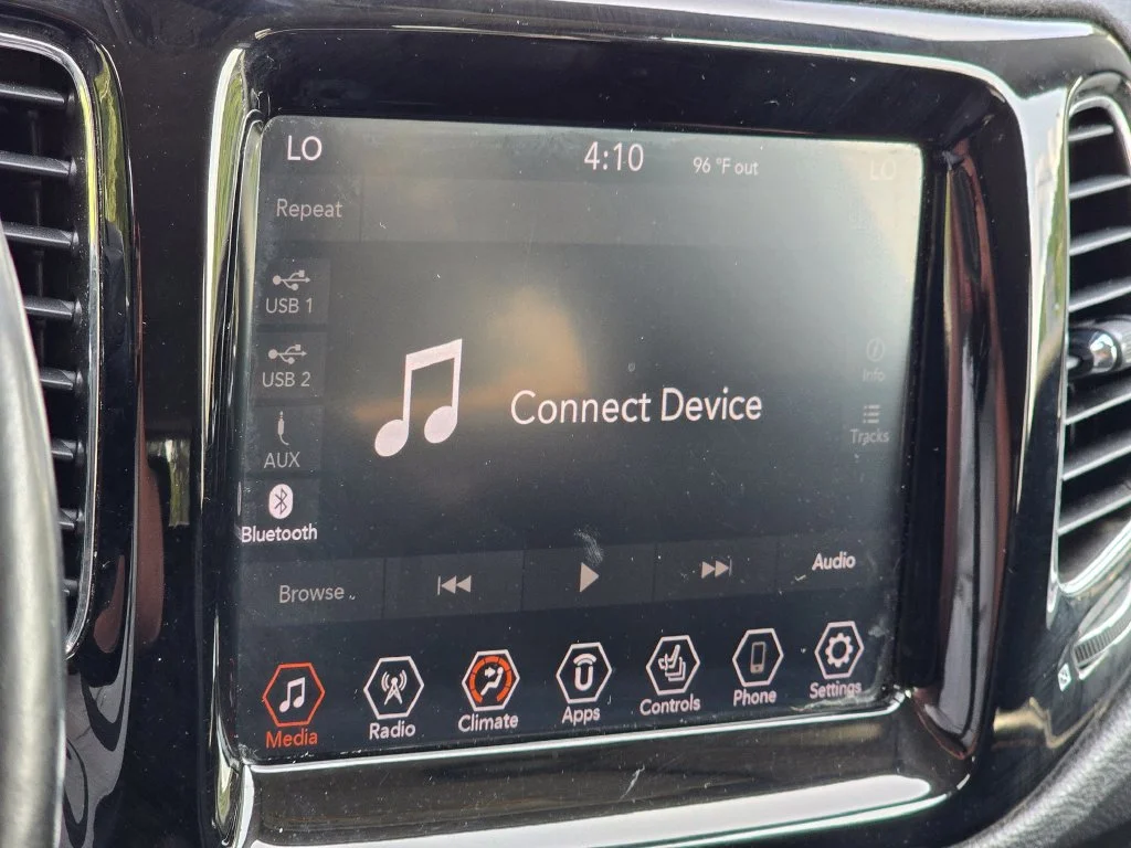 Used 2020 Blue Jeep Limited image 40