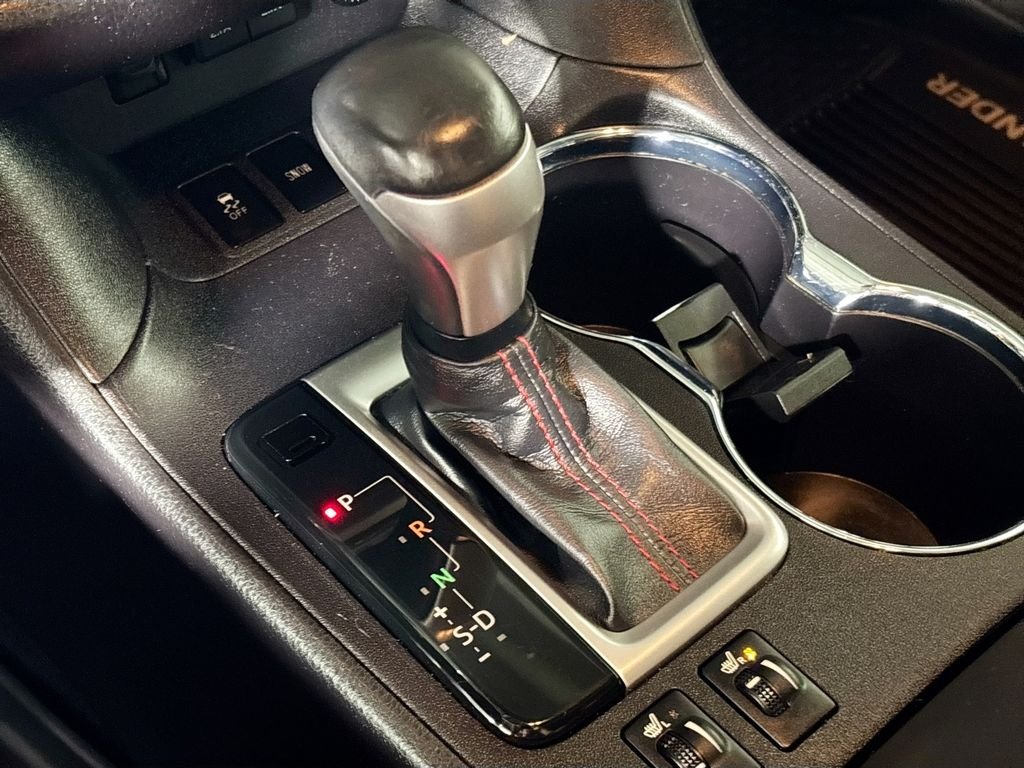Used 2019 Black Toyota SE image 18