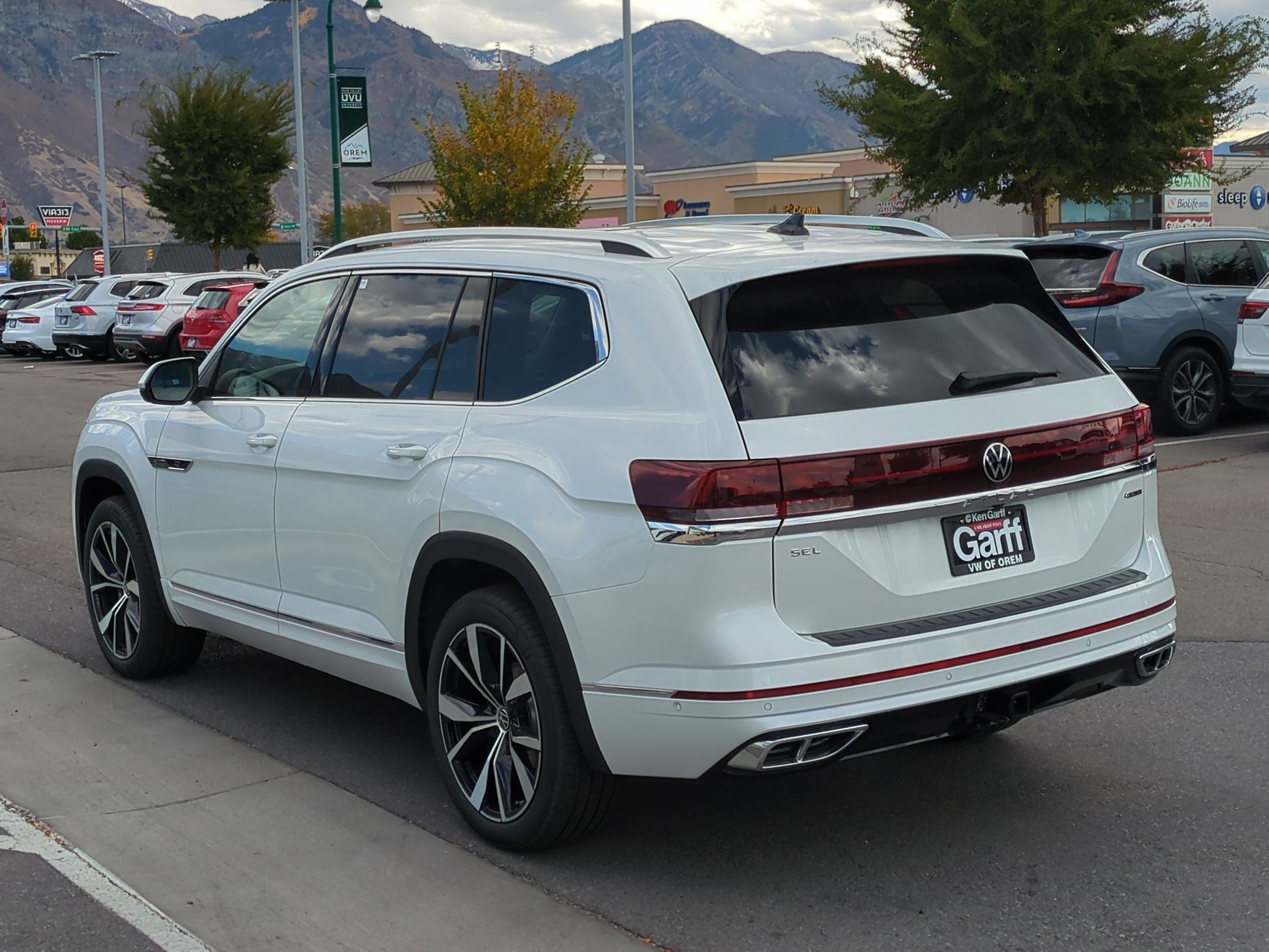 2026 Volkswagen Atlas SEL Premium R-Line - Photo 5