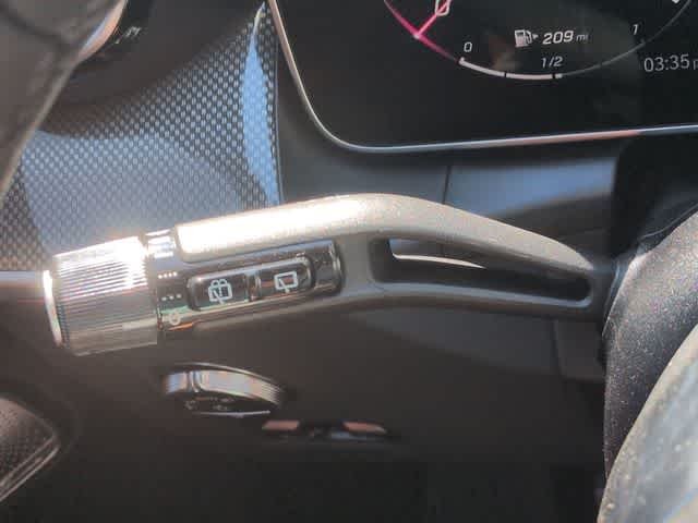 New 2026 Graphite Grey Metallic Mercedes-Benz GLC 300 image 25