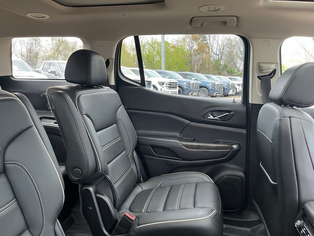 Used 2022 Hunter Green GMC Denali image 45
