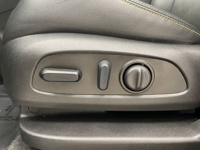 2023 Chevrolet Equinox Premier - Photo 11