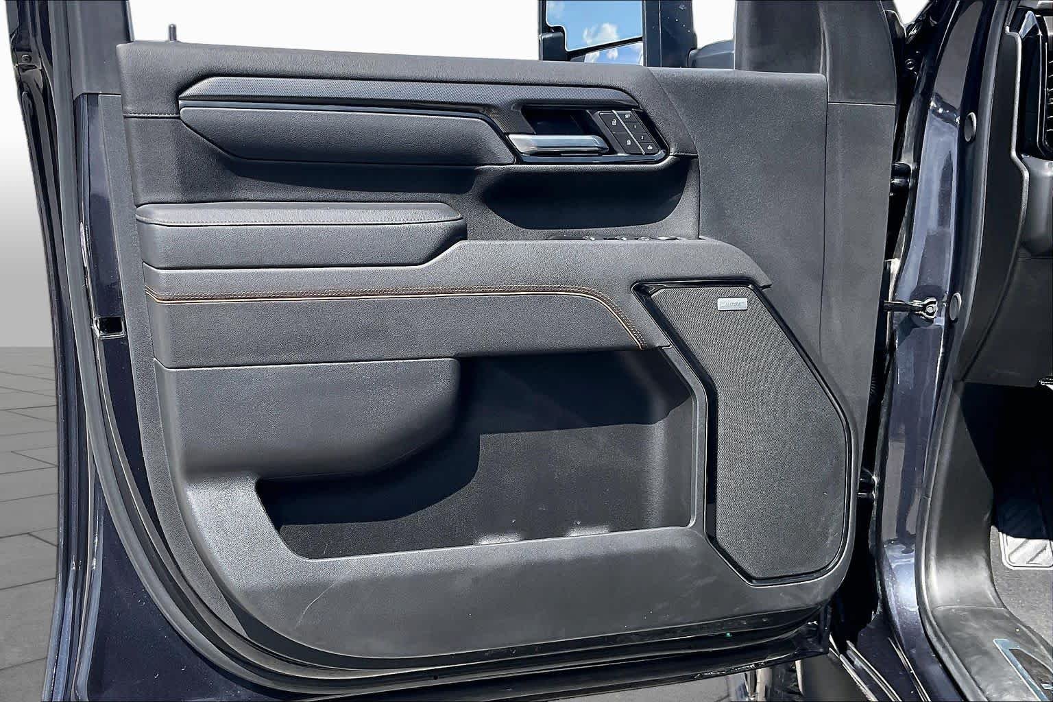 New 2026 Titanium Rush Metallic GMC AT4 image 80