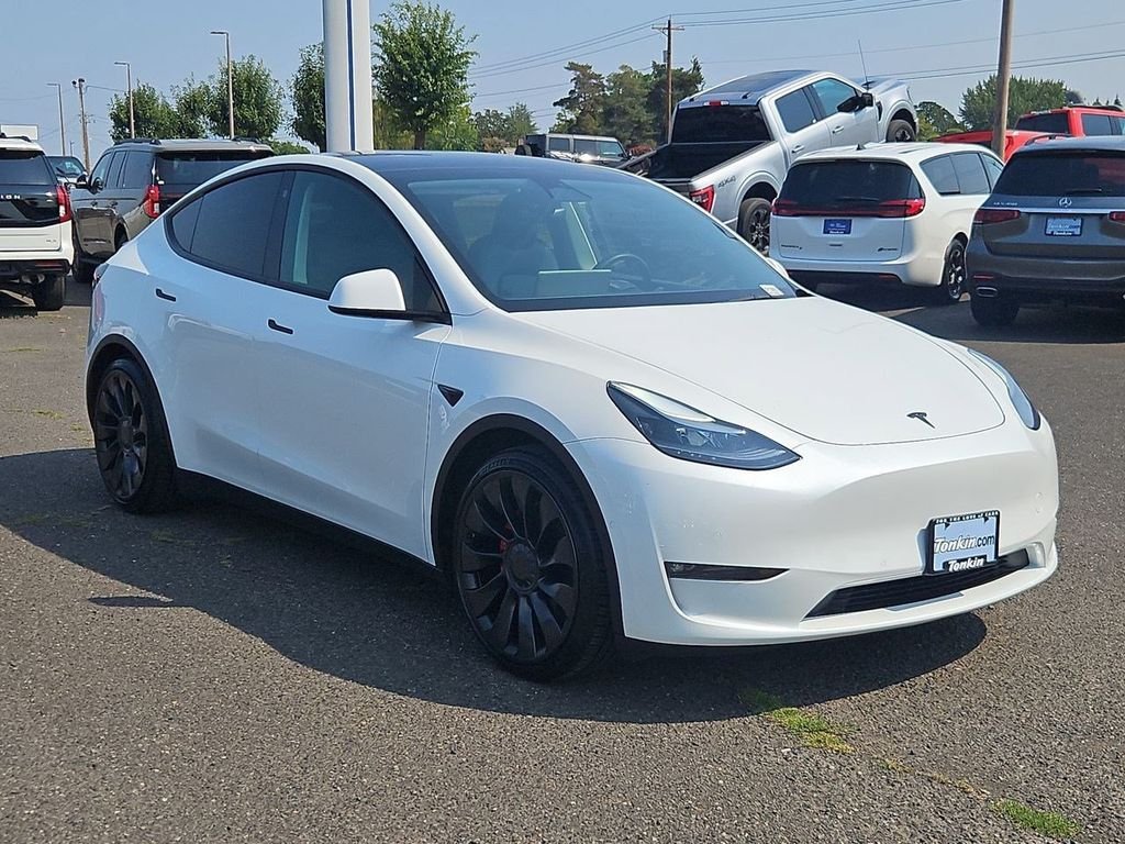 Used 2022 White Tesla Performance image 7