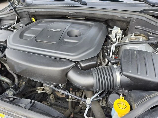 Used 2021 Gray Jeep Laredo image 26